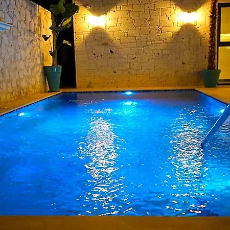 Ariel Alacati Otel